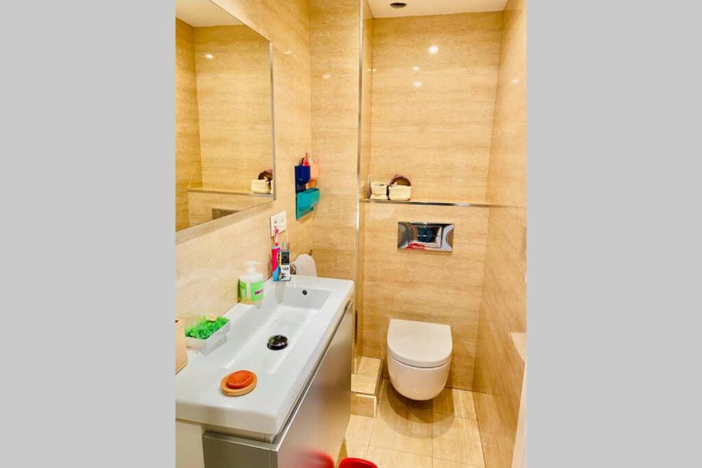 Apartamento Morrina Coruna-Galicia, 50M De La Playa 萨达 外观 照片